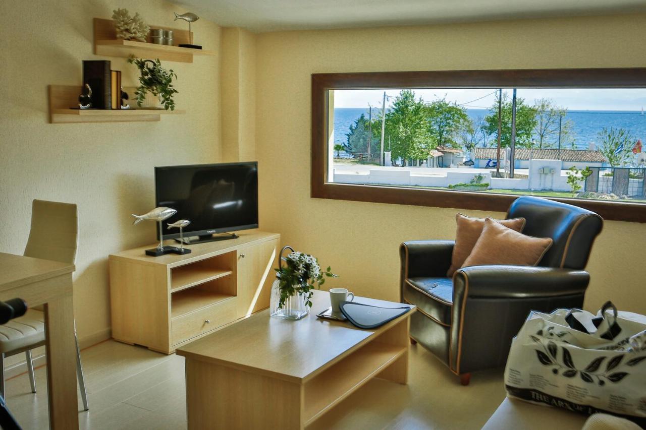Stigmes Villas & Suites Νέα Σκιώνη Εξωτερικό φωτογραφία