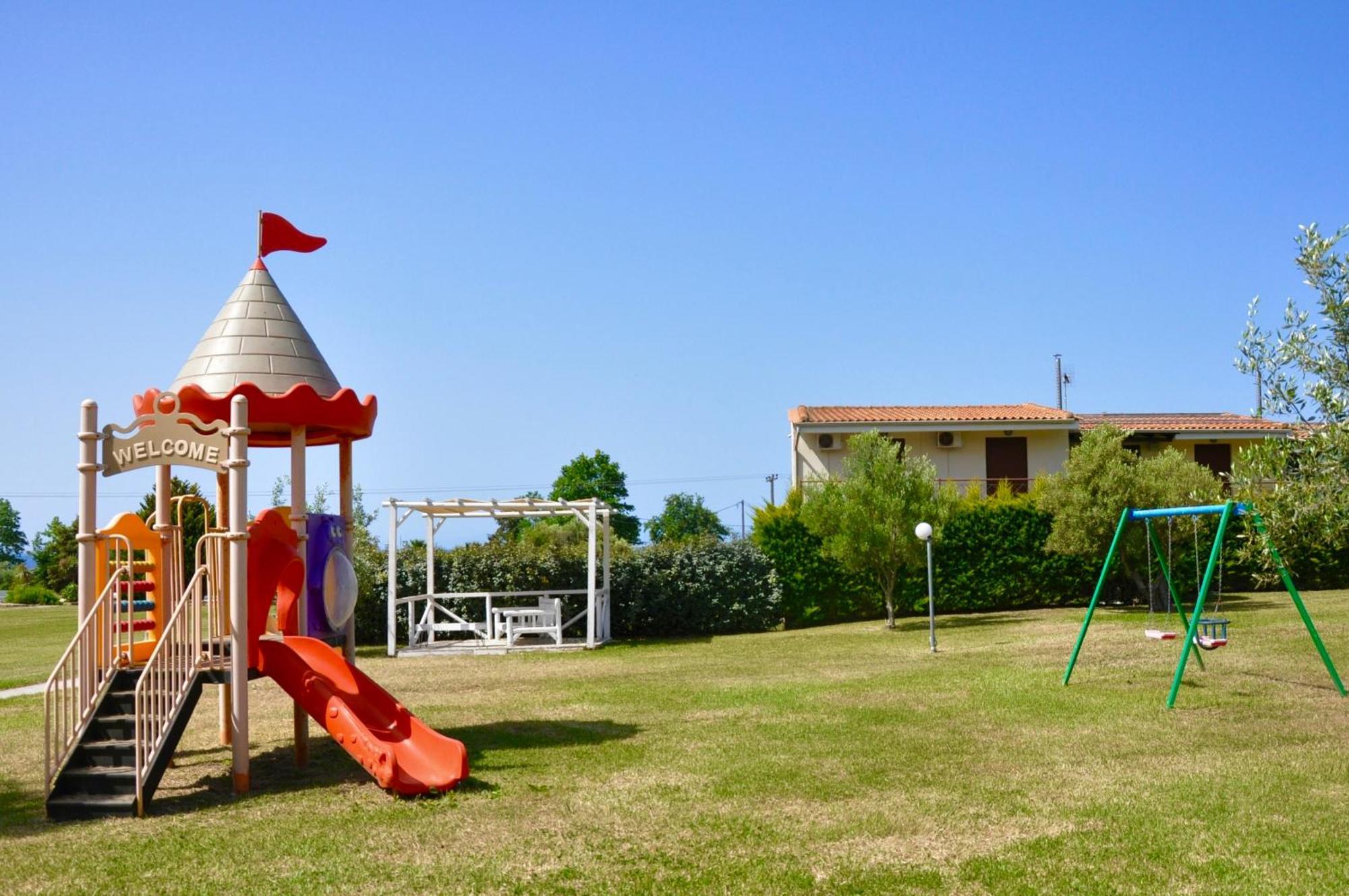 Stigmes Villas & Suites Νέα Σκιώνη Εξωτερικό φωτογραφία